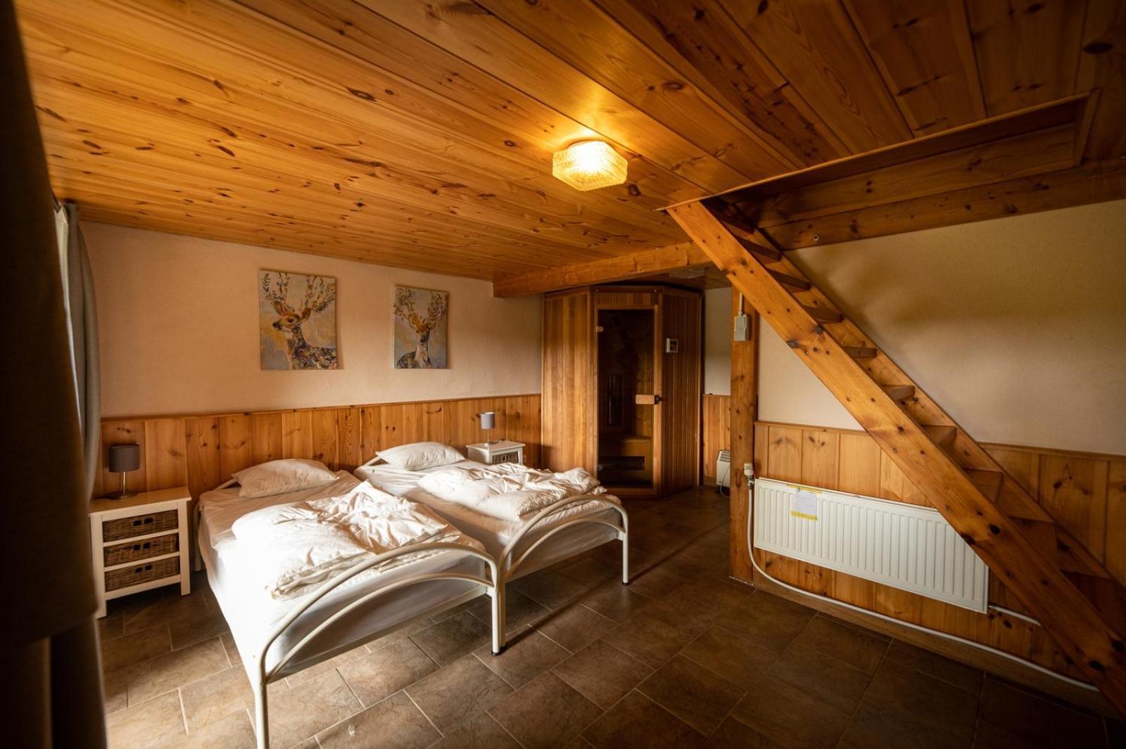 Готель Ardenparks Petite Suisse Dochamps Екстер'єр фото